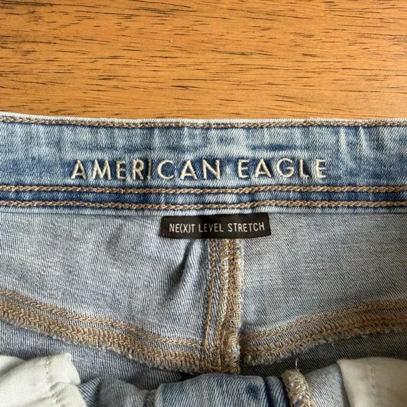 Women's | American Eagle Super High Rise Shortie, Next Level Stretch | Size 12 - Picture 2 of 3